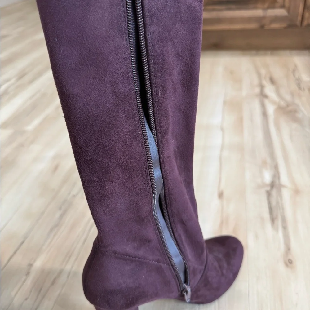 Women's Over-the-Knee Boots in Purple